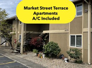 4072 Market St NE #4, Salem, OR 97301