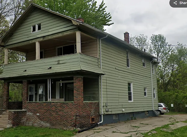 127 Gibbons St #1