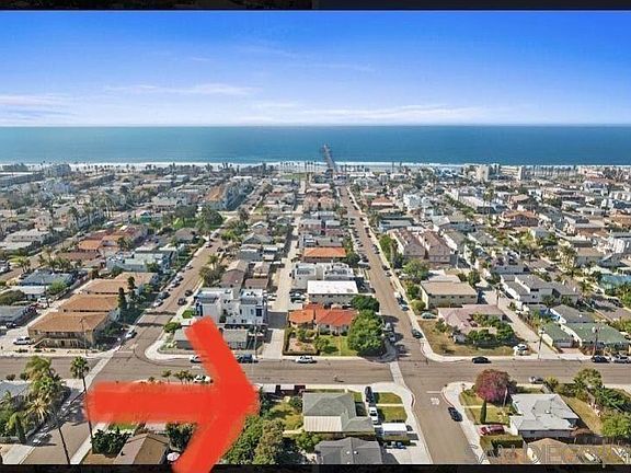 2nd image of 300 Evergreen Ave