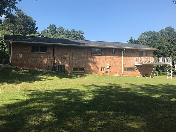 2nd image of 3187 Corkie Dr