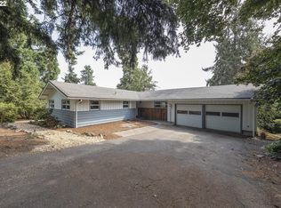 1910 Landaggard Dr NW, Salem, OR