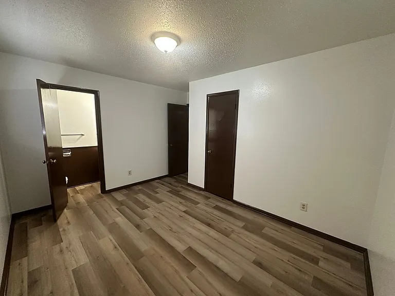 321 W Michael Dr — Photo 29