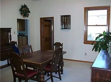 4th image of 26 Park Ave
