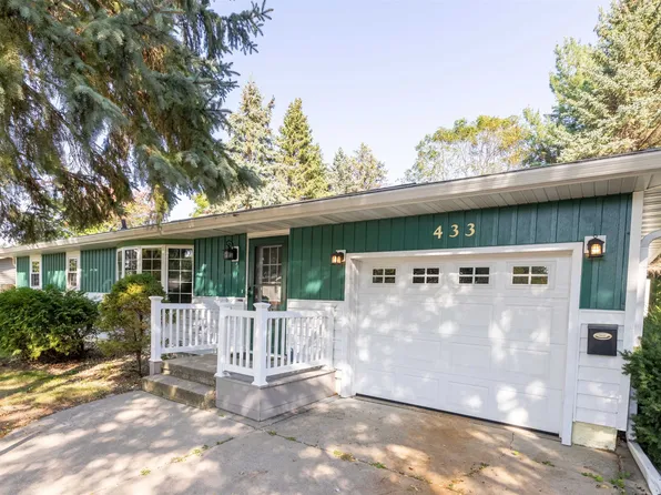 433 E Lincoln Dr, Deforest, WI 53532