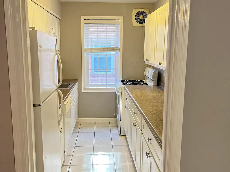 7047 Amherst Ave #1 — Photo 8