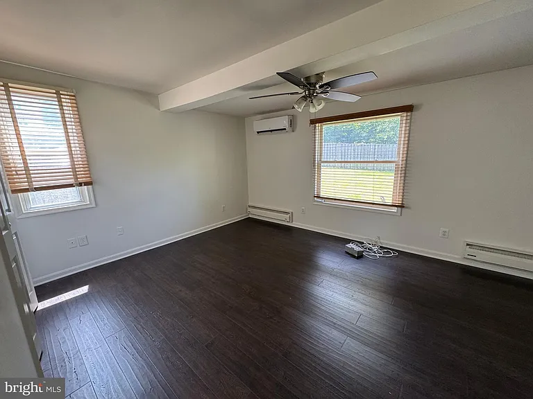 721 Crabb Ave — Photo 16