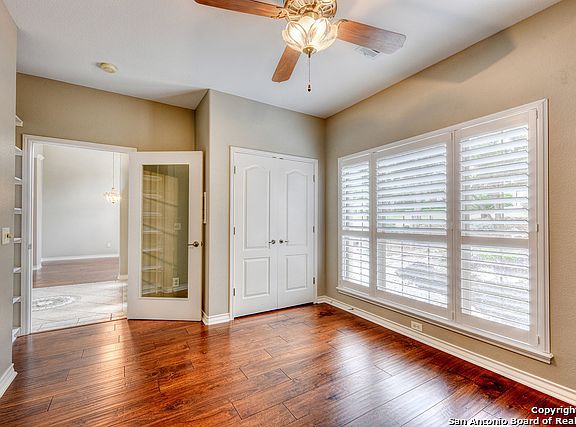 5th image of 7306 Clear Rock Dr
