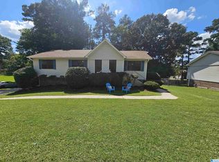 912 4th Ave, Pleasant Grove, AL 35127