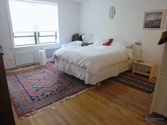 Sold by Brownstone Real Estate | media 29