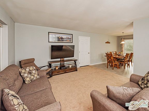 5th image of 36002 NE 144th Ave