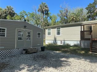 462 S Dew Plant Point, Crystal River, FL 34429
