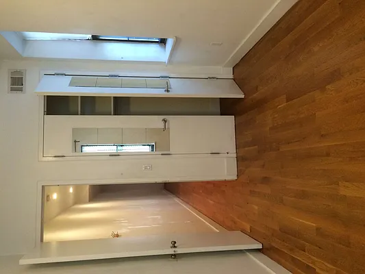 Rented by Evergreen Apartments BK | media 21