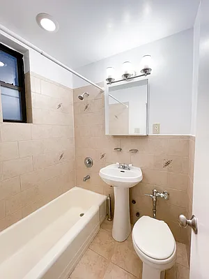 Rented by Urban Real Estate Inc | media 11