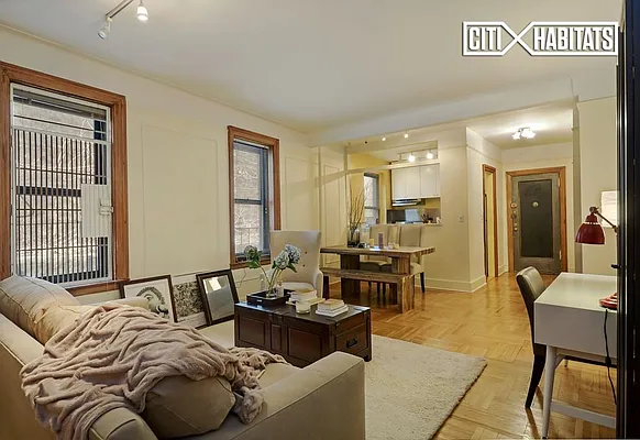 Sold by Citi Habitats | media 8