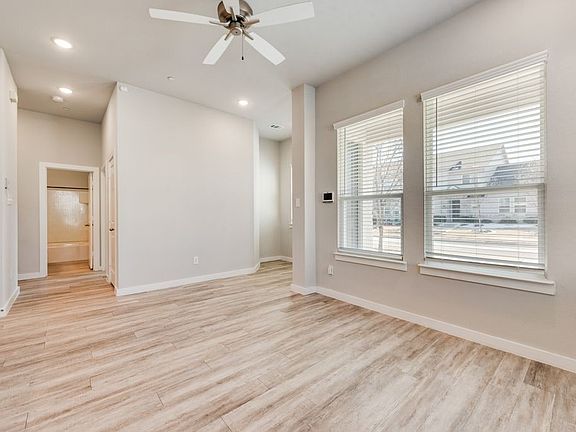 5th image of 1340 Pebblebrook Dr