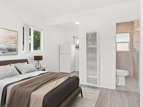 2nd image of 1414 Roosevelt Ave APT 1