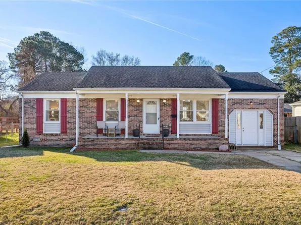 36 Pennington Ave, Newport News, VA 23606