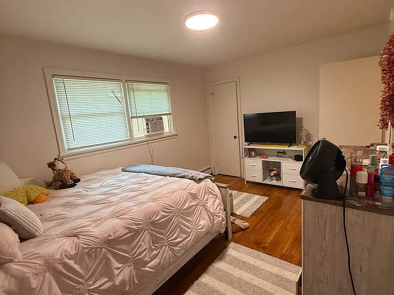 315 Richfield Ave #2 — Photo 22