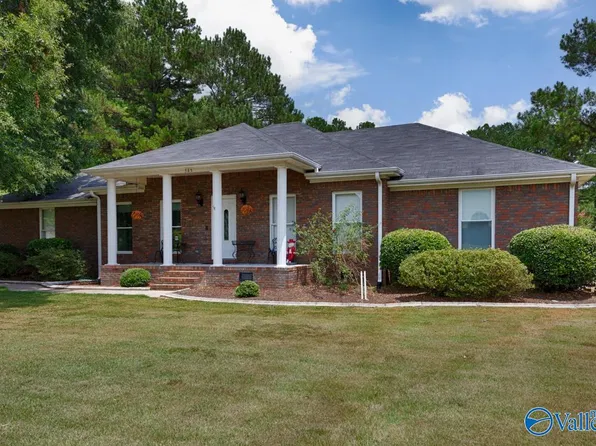 585 Jade Rd, Toney, AL 35773