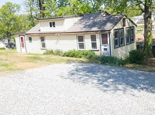 37 Holly St, Earleville, MD 21919