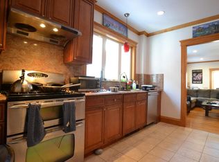 144 Columbia St #1XC, Brookline, MA 02446