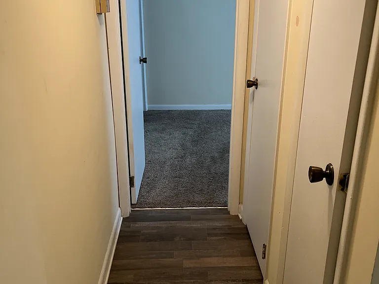 263 S Pine St — Photo 13