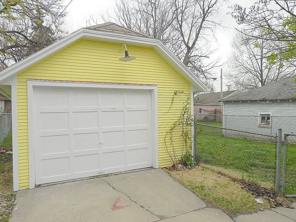2nd image of 307 N Ohio St