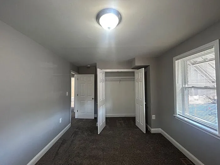 2700 Pelham Ave — Photo 7
