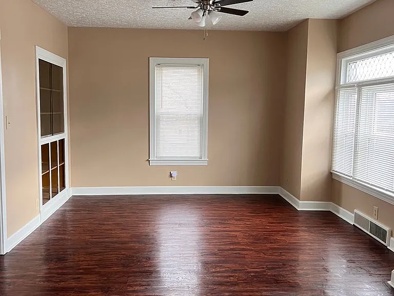 119 Olive St — Photo 15