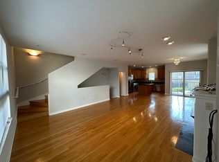 2323 S Wabash Ave APT 7, Chicago, IL 60616