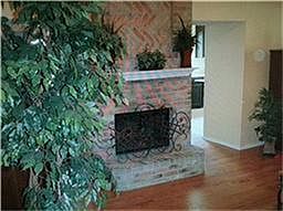 3rd image of 712 Paisley Dr