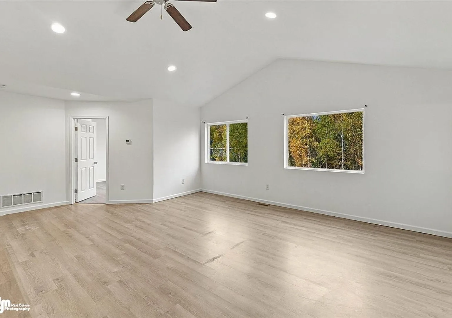 251 W Roy Road - DD — Photo 3
