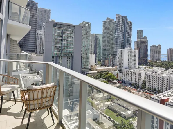 1010 SW 2nd Ave, Miami, FL