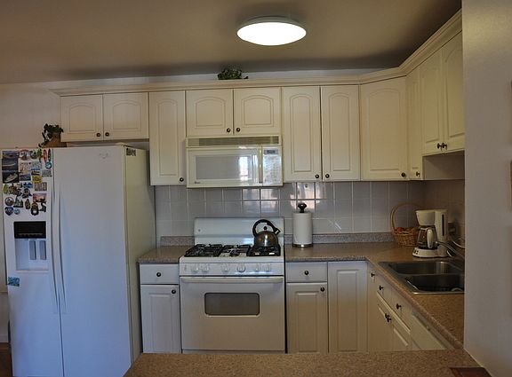 3rd image of 9458 Kelvin Ln APT 301