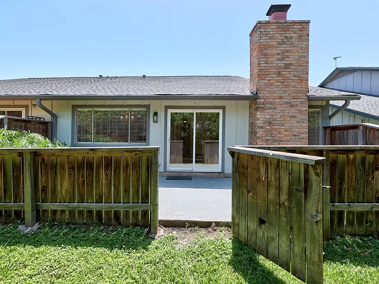 9445 Singing Quail Dr — Photo 27