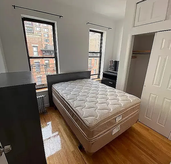 416 W 56th St #17 — Photo 8