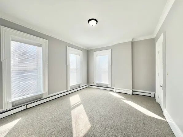 521 E Court St #3, Janesville, WI 53545