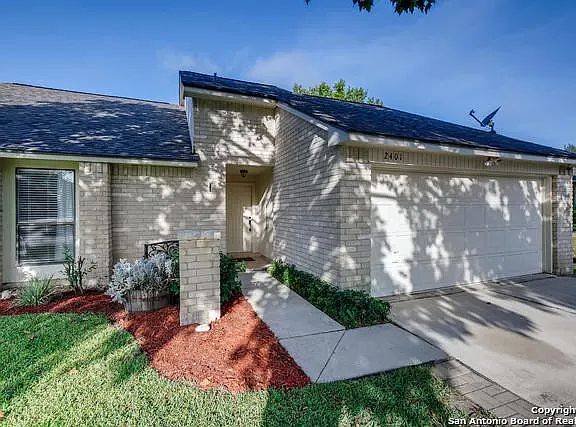 2nd image of 2401 Kline Cir