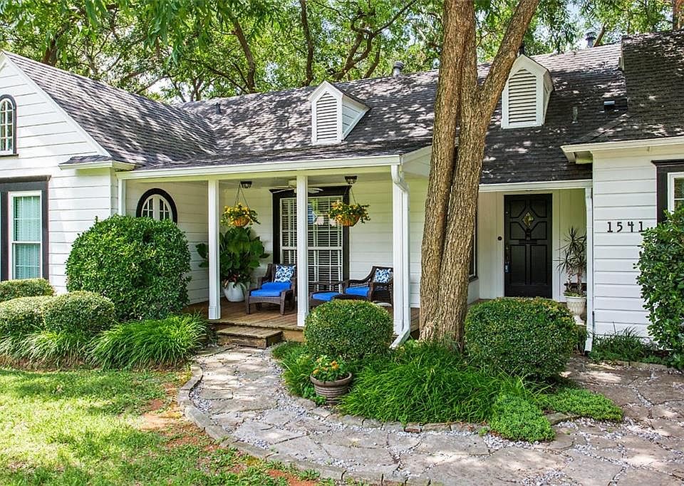 1st image of 1541 El Campo Dr