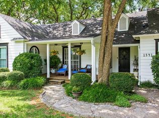 1541 El Campo Dr, Dallas, TX 75218