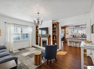 611 Elmwood Ave, Lincoln, NE 68510