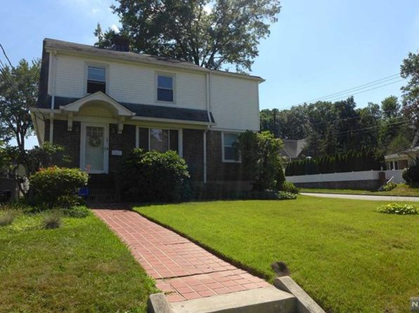 281 Webb Ave #1