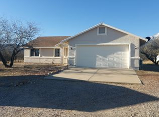5780 E Labrador Ln, Hereford, AZ 85615