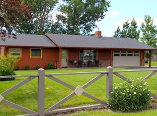 23905 Edgewood Rd, Weed, CA 96094