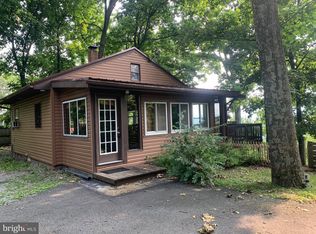1102 N Mountain Top Dr, Mc Connellsburg, PA 17233