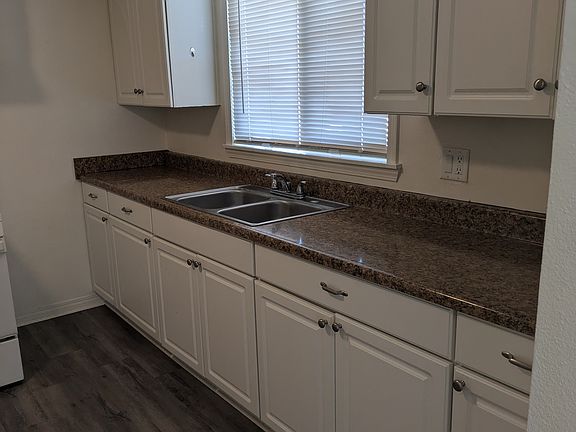 2nd image of 316 W Kettering St #316