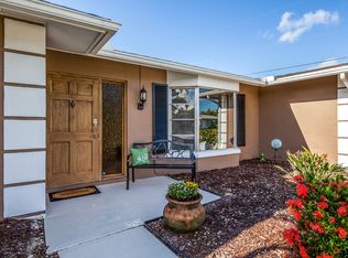 261 Algiers Dr, Venice, FL 34293