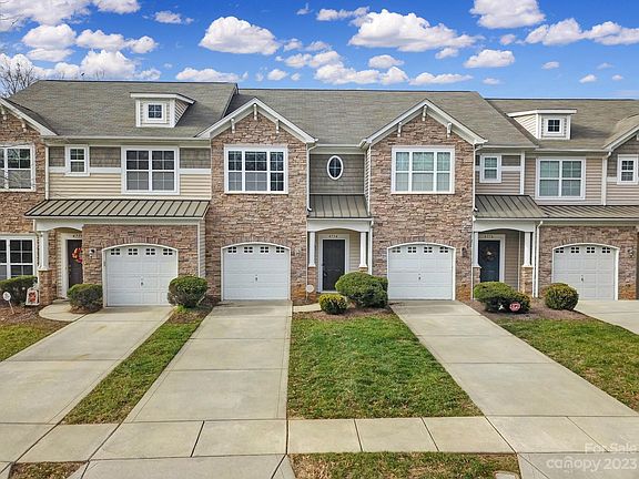 2nd image of 4774 Craigmoss Ln