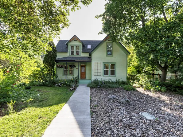 290 Cooper Ln, Hamilton, MT 59840