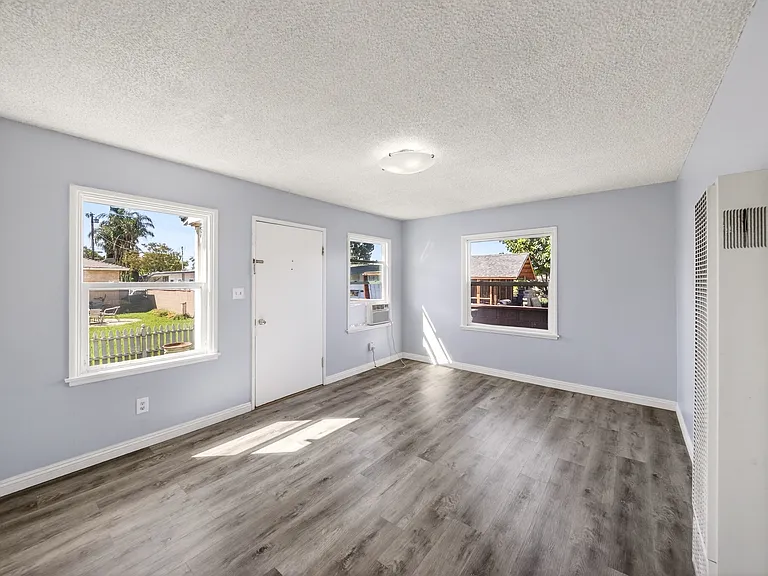 15053 Howellhurst Dr #1/2 — Photo 10